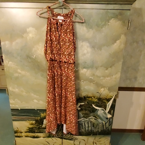 DRESS - Picture 1 of 6